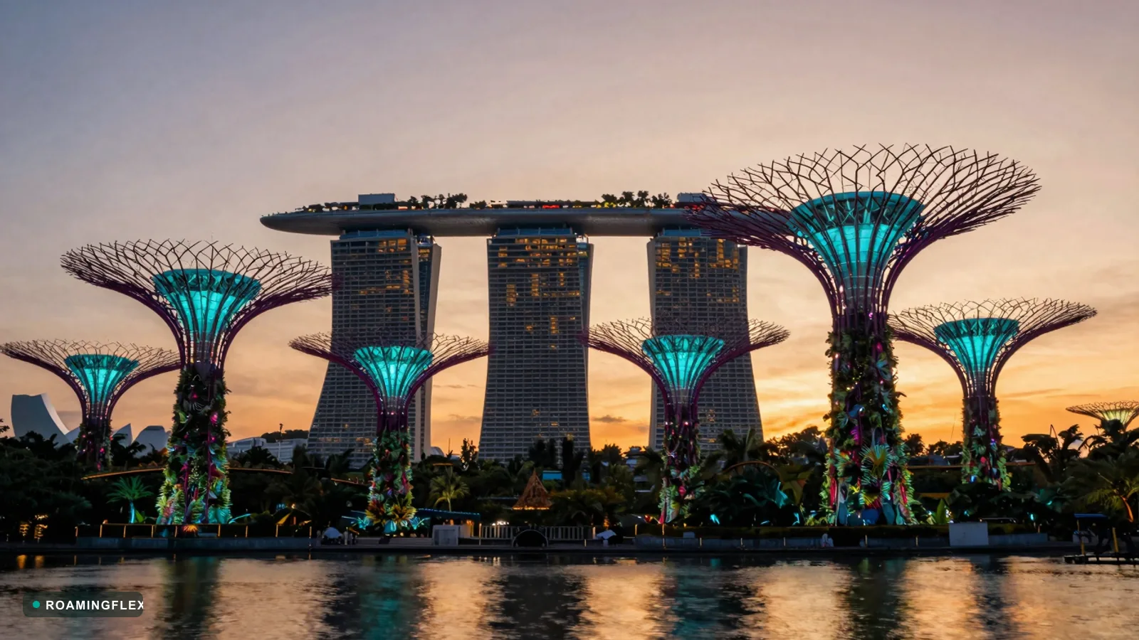 Marina Bay Sands and Gardens by the Bay Supertrees at sunset, Singapore